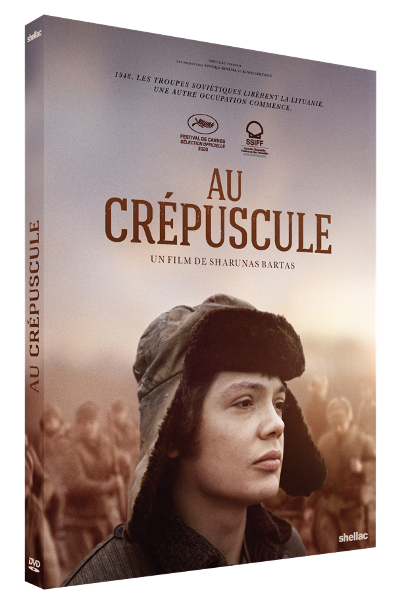 AU CREPUSCULE - DVD
